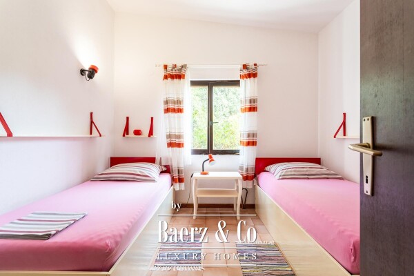 photo 9 Šolta, Nečujam - Property on a Spacious Plot of 3,843 m² first row by the sea