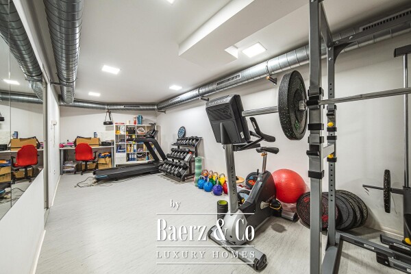 photo 26 Zagreb, Šestine, luxurious four-room apartment with private garden, garage and sports court