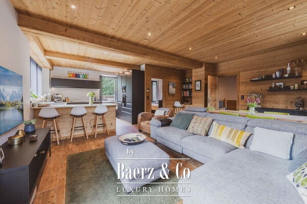 photo 1 High-end Duplex - Fully Renovated - 3 Bedrooms
