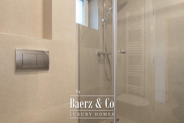 photo 24 Zagreb, Srebrnjak, modern four-room apartment 151.00 m² with garden and garage