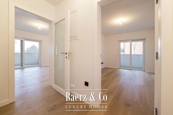 photo 26 Zagreb, Srebrnjak, modern four-room apartment 151.00 m² with garden and garage