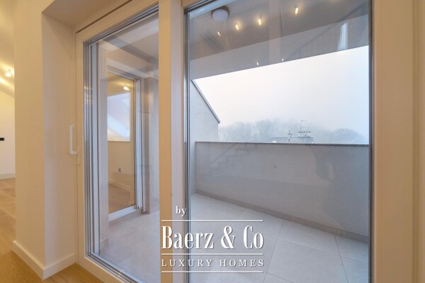 photo 14 Zagreb, Srebrnjak, modern five-room penthouse 194 m² with gallery and garage