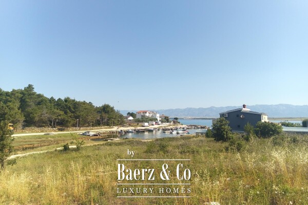 photo 3 Vir, Luxury villa with a pool in the first row to the sea
