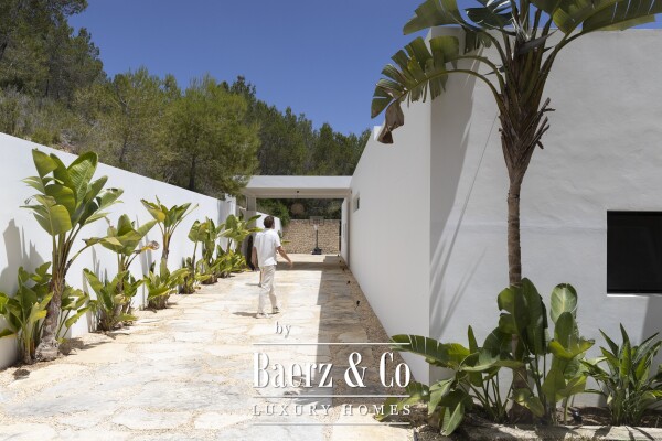 photo 2 Beautiful villa next so Santa Gertrudis