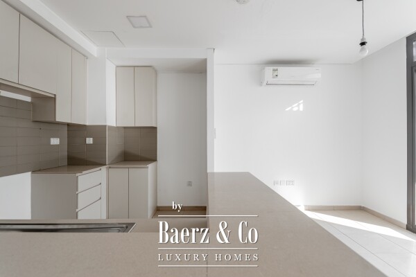 photo 4 GREAT LOCATION  | FAMILY LIVING | AVAILABLE SOON