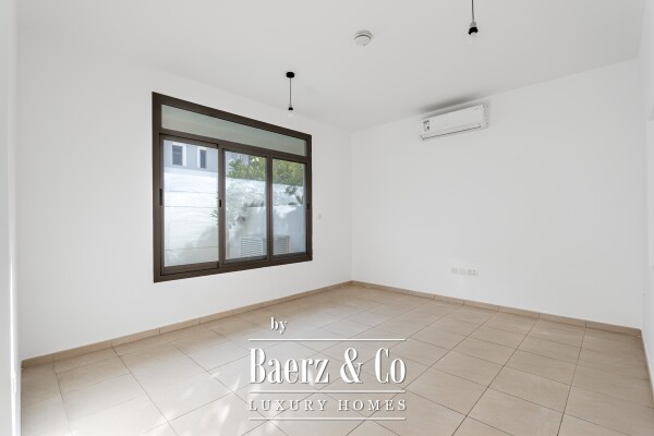 photo 6 GREAT LOCATION  | FAMILY LIVING | AVAILABLE SOON