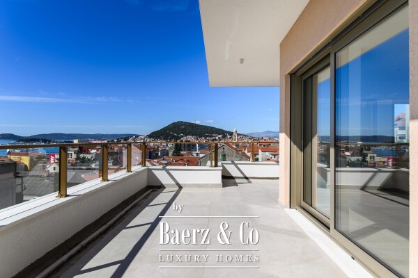 photo 1 Split, exclusive penthouse with a view of the sea and the city