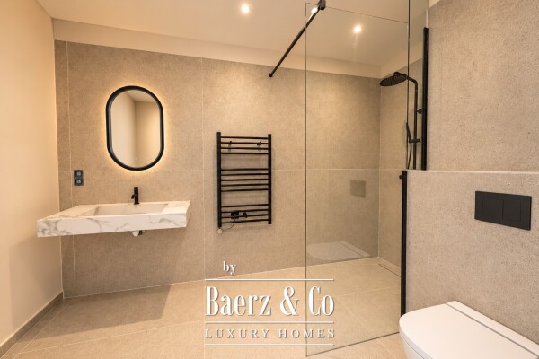 photo 16 Grimaud — Sea-View Luxury Villa with Five Bedrooms and Pool