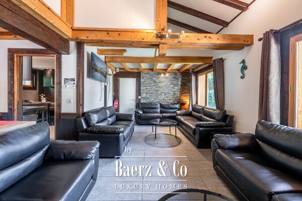 photo 3 Rare property with 10 bedrooms in the heart of Chamonix