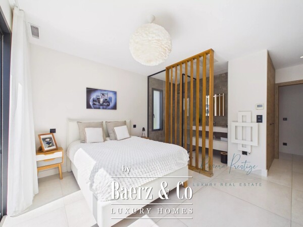 photo 19 Charming Villa with Garden in Draguignan, France