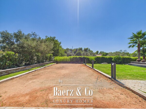 photo 21 Charming Villa with Garden in Draguignan, France
