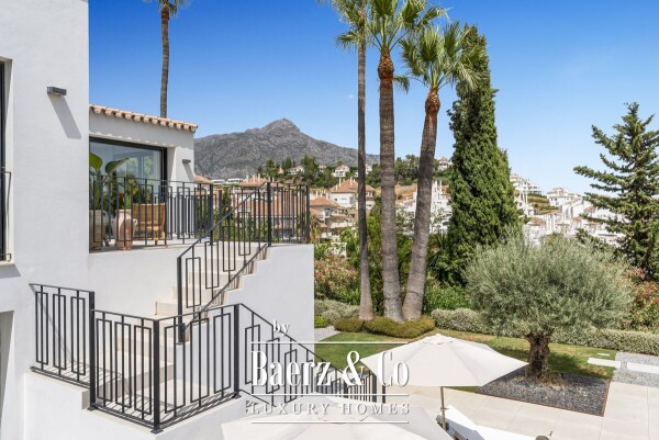 photo 10 Villa - Nueva Andalucia - Marbella - Ref: 8737