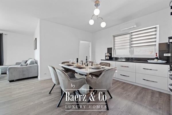 photo 11 Medulin, luxury villa with three apartments, sea view and pool, near beach