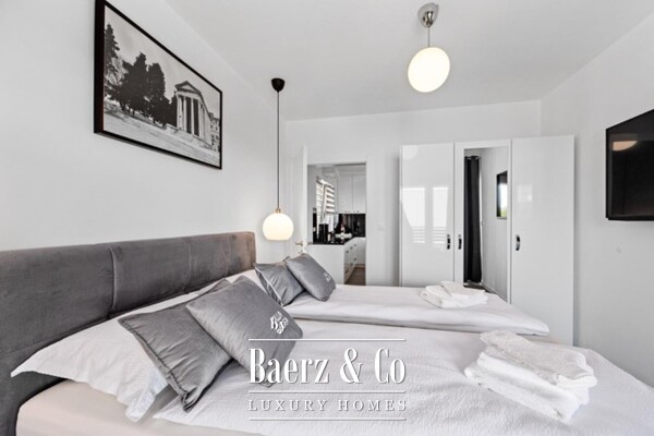 photo 19 Medulin, luxury villa with three apartments, sea view and pool, near beach