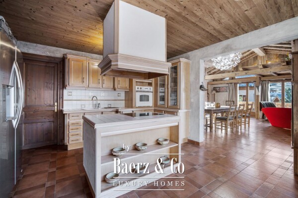 photo 8 AUTHENTIC VILLAGE HOUSE 7 ROOMS - BREATHTAKING VIEW