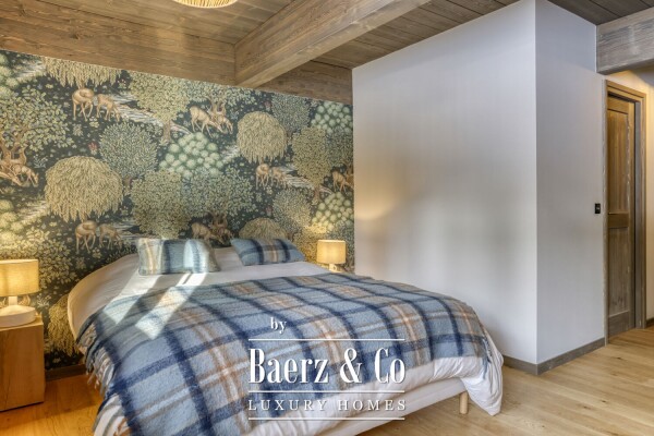 photo 8 Exceptional chalet - 6 bedrooms - Facing Mont Blanc