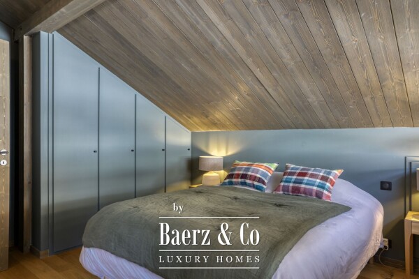 photo 10 Exceptional chalet - 6 bedrooms - Facing Mont Blanc