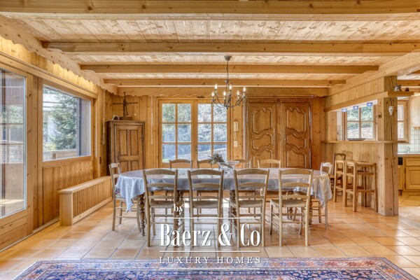 photo 4 Authentic chalet - 6 bedrooms - Unobstructed views of Mont Blanc