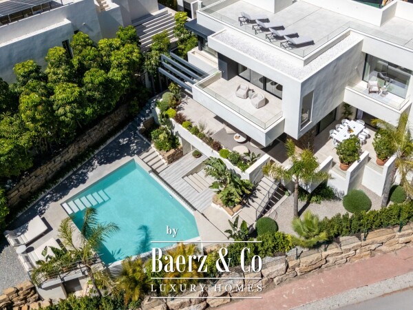photo 1 Villa - New Golden Mile - Estepona East - Ref: 8739