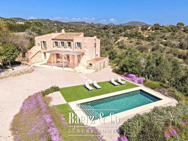 photo 1 Beautiful luxury home in Manacor, Manacor