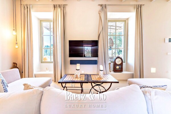 photo 14 Beautiful luxury home in Manacor, Manacor