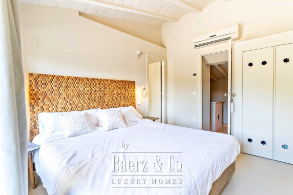 photo 24 Beautiful luxury home in Manacor, Manacor