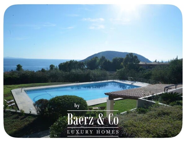 photo 3 Anavyssos | Sea-View Villa with 200 m² Pool on 4,000 m²