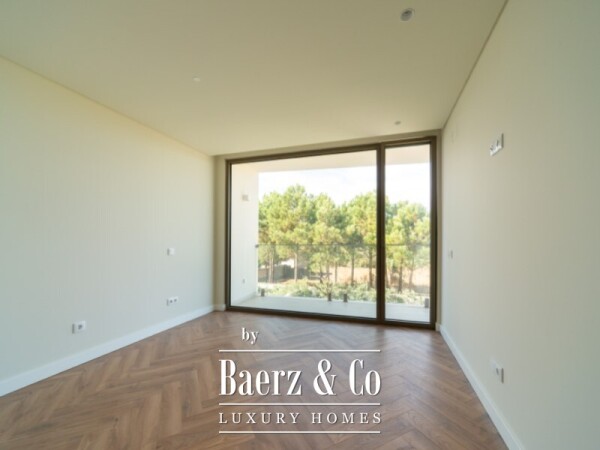 photo 29 Brand-New Contemporary Villa in São João das Lampas, Close to the Beach