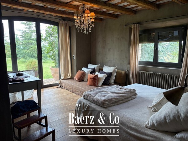 photo 19 Exclusive House with Garden and Swimming Pool in Torrent