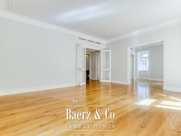 photo 20 Luxury 2 bedroom with 140sqm garden and garage in Lisbon