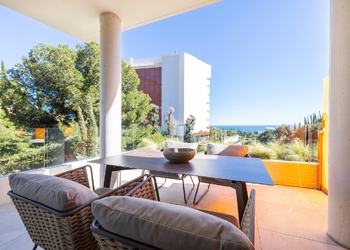 Luxury Sky Villa with Panoramic Sea Views