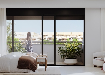 Grand Residence with Private Garden and Rooftop Pool