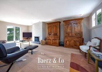 Mougins
