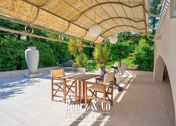 Mougins
