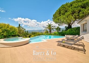 Mougins