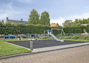 WOUW