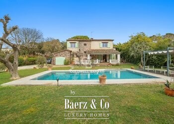 Mougins