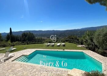 Mougins