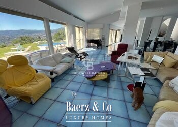 Mougins