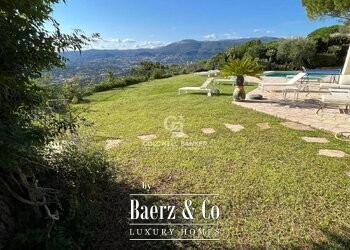 Mougins