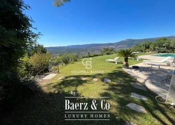 Mougins