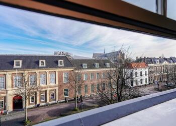 LEIDEN