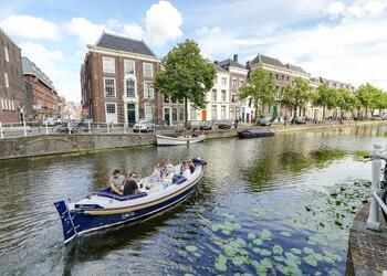 LEIDEN