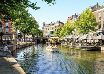 LEIDEN