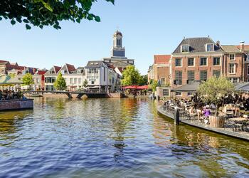 LEIDEN
