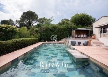 Mougins