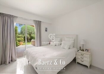 Mougins