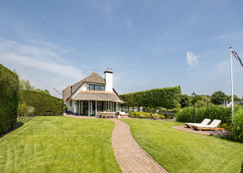 NIGTEVECHT