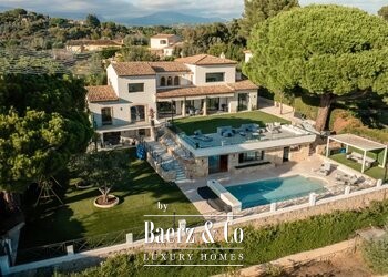 Mougins