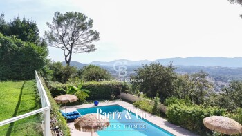 Mougins